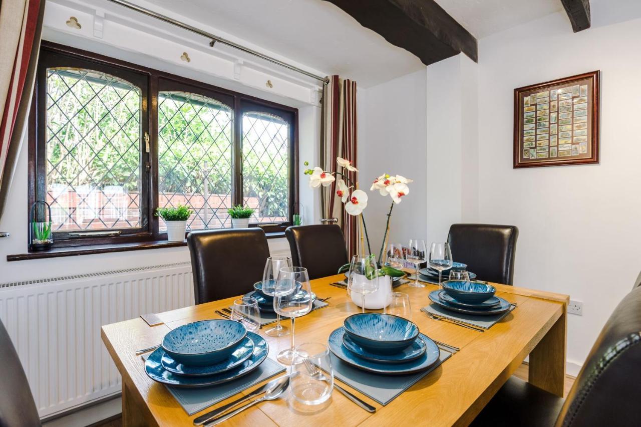 Sunshine Cottage By Happy Sunshine Stay Golborne Extérieur photo